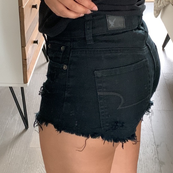 American Eagle Black Denim Shorts (size 2) - Picture 3 of 7
